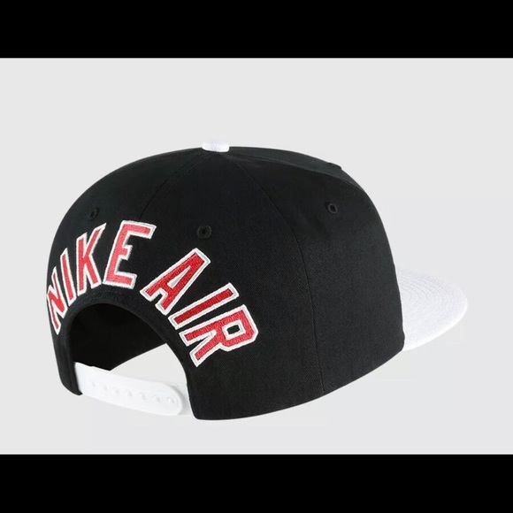 Nike Air Pro Sportswear Snapback Hat - Picture 2 of 2